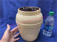 Larger crock jar w/ lid (chipped)