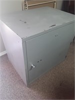30x24 metal storage box