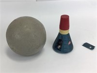 Manning Moonball & Space Shuttle Toy