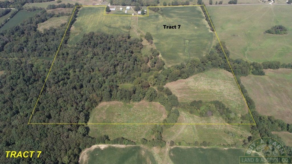 391+- Acres in Jefferson County, IL