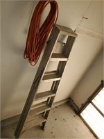 Aluminum step ladder and drop cord