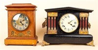Lot of Two Vintage Mantle Clocks