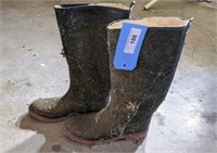 Steel Shank Rubber Boots, Sz 9