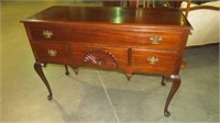 AMERICAN MAHOGANY QUEEN ANN FOOTED SIDE BOARD