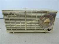 Vintage General Electric Dual Speaker Radio -