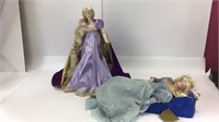 Franklin Heirloom Rapunzel & Sleeping Beauty Dolls