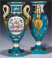 A PAIR OF 20TH CENTURY FRENCH PORCELAIN GARNITURE