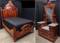 A STATELY 19TH C. AMERICAN FANCY WALNUT BED AND