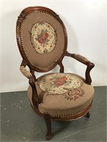 Beautiful Victorian arm chair