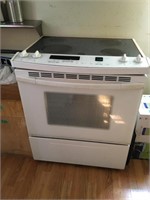 kitchen aide electric stove/oven, 31x25x37