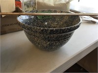 roseville crock bowl