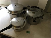 pressure cookers, found gauges
