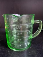 Kellogg’s green depression glass measuring cup