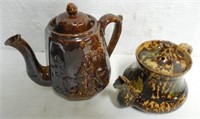 Pair of Bennington Teapots 1 Rebecca at Well