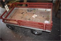 Yard Wagon w/ Metal Bottom