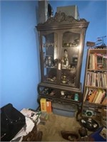 Glass front Curio China Cabinet missing pc of glas