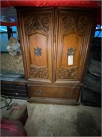 Wood cabinet w/ 4 drawers (cnc)
