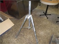 Metal stand