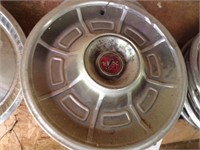 Set of 4 hubcaps