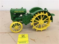 John Deere D with spoked steel wheels