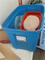 Tupperware and tote