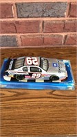 Die cast car 29