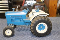 Ertl Ford 8000 Metal Toy Tractor