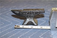 Small anvil marked Clydesyd 1908 International