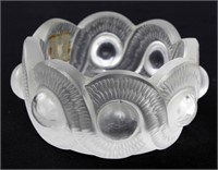 LALIQUE FRANCE SIGNED CRYSTAL FROSTED NUT DISH
