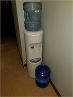 Water cooler