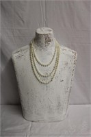 Vintage bust 18 X 24"H with strings of pearls