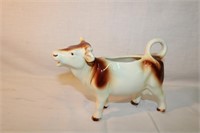 China cow creamer (slight imperfection on horn),