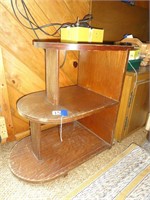 2 Wooden knick-knack tables (21" x 18" x 12")