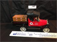 1918 Runabout Texaco Diecast Delivery Truck Bank
