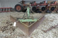 7ft V-Plow w/Hydraulic Adjust