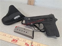 Smith & Wesson Bodyguard 380 ACP pistol handgun