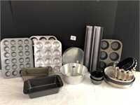 8 + Baking Pans