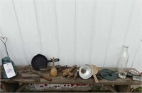 Lot of Country Collectables