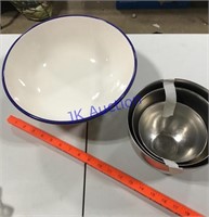 Large bowl by Over & Back & 3 small stainless
