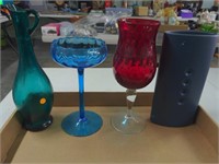 (4) Piece Vase and Stemware