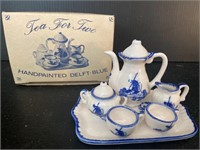 Mini Blue Delft tea set