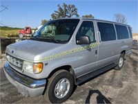 '02 Ford Econoline Super Duty E350 V10 - 80K Mi