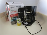 Cafetiere programmable 12 tasses Black & Decker