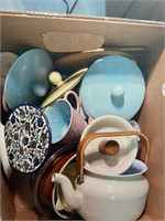 TEAPOTS, CUPS, SAUCERS ETC.