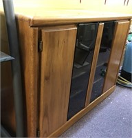 Oak Stero Cabinet