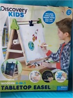 DISCOVERY KIDS 3N1 WOODEN TABLETOP EASEL AND