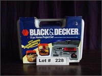 BLACK & DECKER 15PC HOME PROJECT TOOL SET