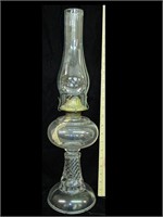 NICE SWIRL BASE KEROSINE LAMP