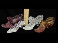 LOT OF FENTON GLASS SHOES