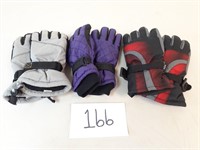 3 Pairs Youth Winter Gloves - Size Small/Medium